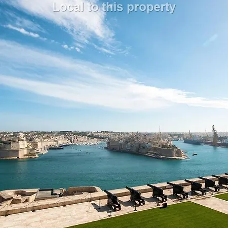 Capital No1 - Zekka * Valletta