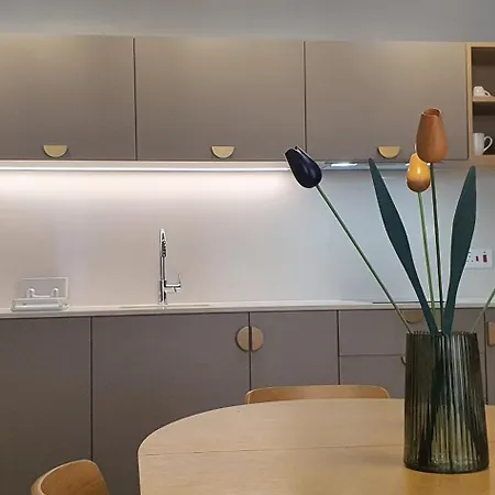 Capital No1 - Zekka *